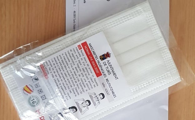 Turís reparte 6.000 mascarillas más entre la población