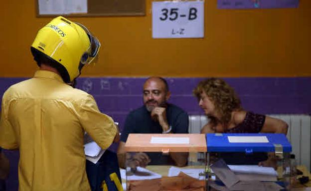 Hasta cuándo se puede votar por correo en las elecciones catalanas