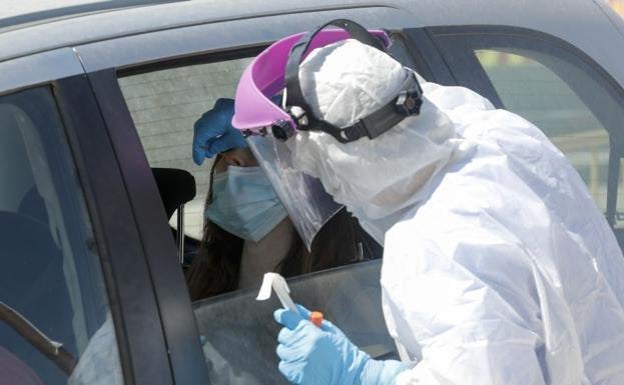 La incidencia acumulada en Alzira baja de 900 casos