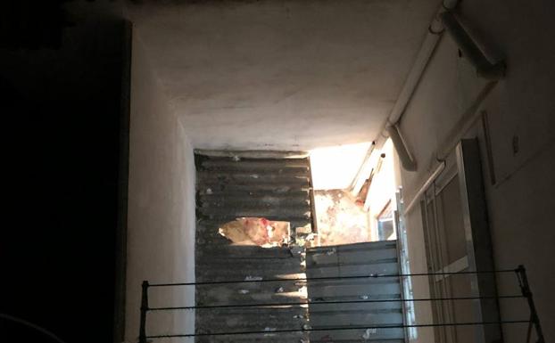 Herido muy grave un niño al caer desde un quinto piso en Valencia