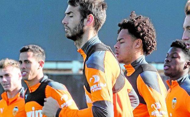 Corona, también para el futuro del Valencia CF