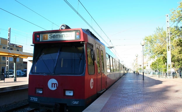 El desdoblamiento de las vías reducirá en quince minutos el trayecto en metro entre Valencia y los pueblos de la Ribera