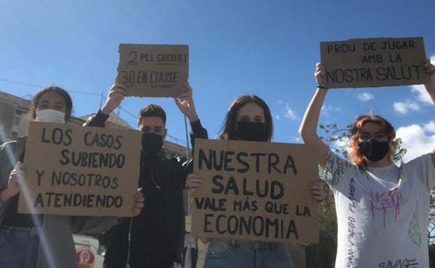 «Es imposible mantener la distancia de seguridad en los pasillos»