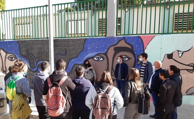 Jóvenes de Turís participan en jornadas de formación y orientación laboral