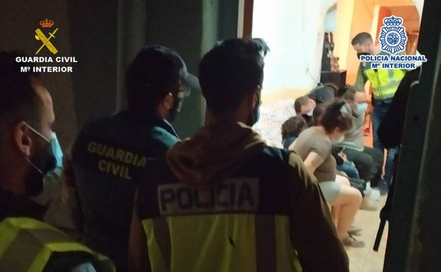 Desarticulado en la Vega Baja un grupo criminal que asaltaba domicilios armados con pistolas y con violencia extrema