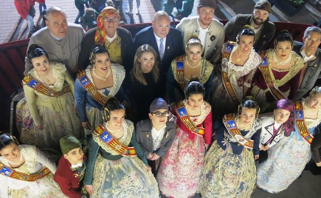 Turís acuerda celebrar las Fallas en el segundo semestre del año