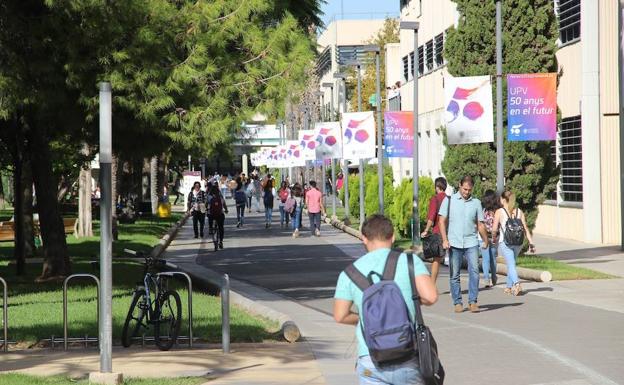 Las universidades públicas valencianas volverán el 1 de marzo a las clases semipresenciales