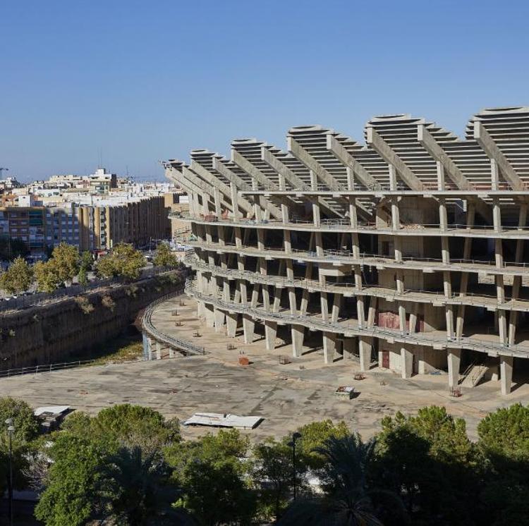 Ribó, sobre las obras en el Nou Mestalla: «Estaré encantado cuando vea actuaciones»