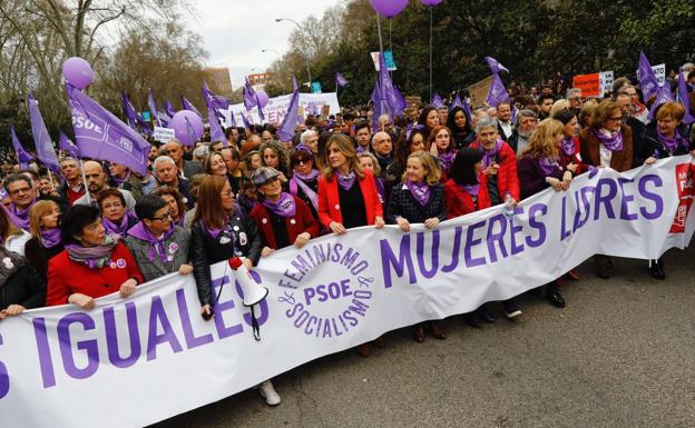 Valencia ya ha recibido una docena de peticiones para concentraciones el 8-M