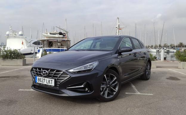 El Hyundai i30 micro-híbrido, a prueba: Personalidad con etiqueta
