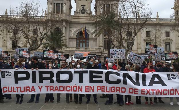 Los castillos falleros de San José se dispararán desde dieciséis zonas de Valencia