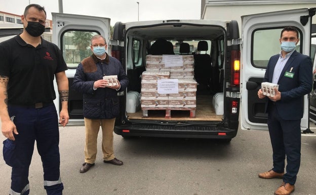 Mercadona dona a Cáritas Gandia 12.000 kilos de alimentos desde el inicio de la pandemia