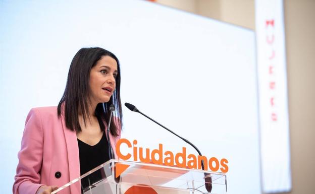 Arrimadas descarta un nuevo congreso como reclaman los críticos de Ciudadanos