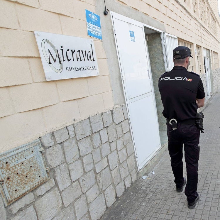 Un menor de 14 años da una paliza a su madre en Quart de Poblet tras negarle dinero