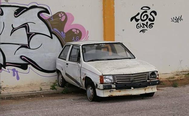 La jueza plantea destruir los coches de Ricart y Anglés pero las acusaciones se oponen