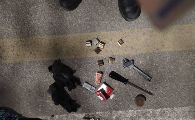 La Policía Local de Alaquàs detiene a un hombre por robos en 16 trasteros