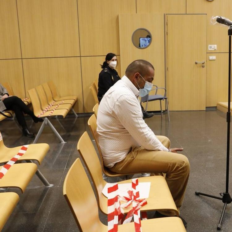 «Sólo paró de intentar matarme porque se le rompió el cuchillo»