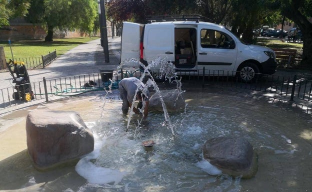 Paterna crea una brigada para garantizar el mantenimiento diario de las fuentes