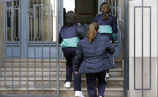 Las aulas confinadas bajan un 27% en la Comunitat Valenciana