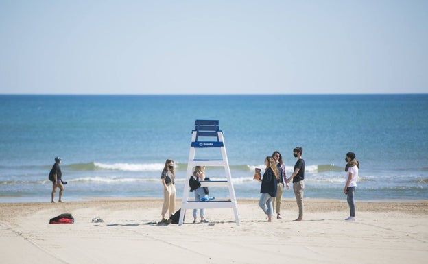 Gandia presume de sol 300 días al año para atraer a los turistas