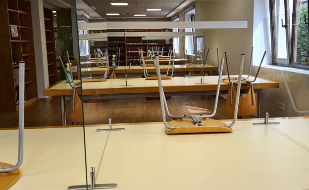 La Biblioteca Municipal de Carlet reabre la sala de estudio con aforo limitado