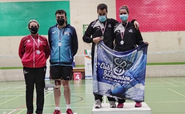 Mª José Mompó, subcampeona en la prueba de dobles mixtos de Bádminton en el TTR de Medina del Campo