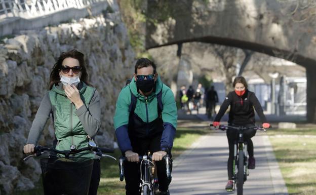 Diez municipios de la Comunitat Valenciana tienen una incidencia acumulada en riesgo extremo o alto