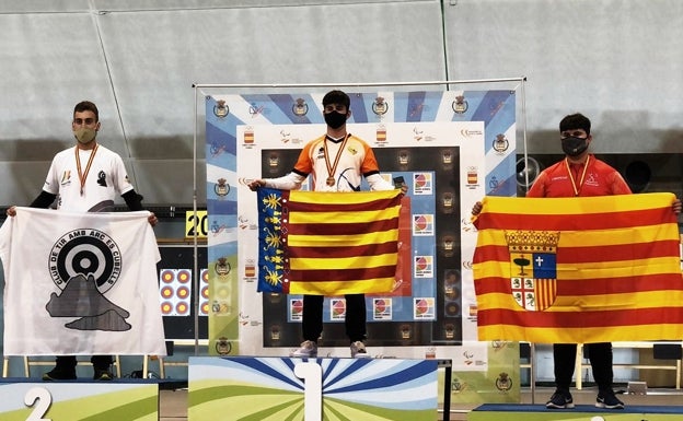 El Club de Tiro con Arco de Almussafes consigue seis medallas en el Campeonato de España