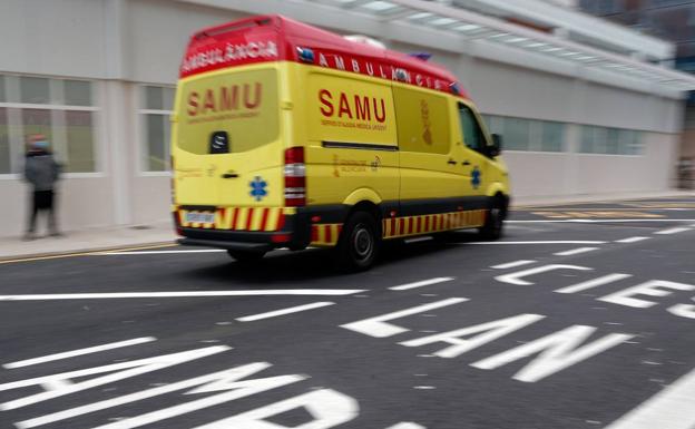 Fallece en la piscina de Xeraco un vecino de Gandia de 38 años que practicaba apnea