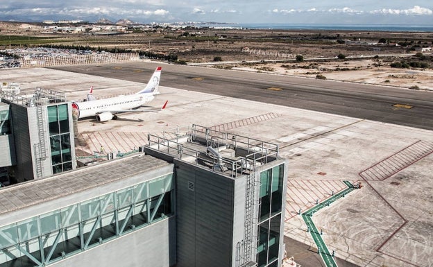 El proyecto para llevar el tren al aeropuerto de Alicante, a debate en el Congreso