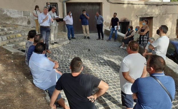 Oliva reparte 217.000 euros entre diez beneficiados por el plan de regeneración del casco antiguo