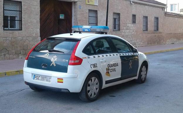 Detenido un trabajador de una aseguradora por estafar más de 37.000 euros manipulando pólizas