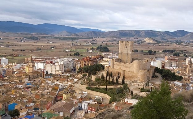 Villena, el oasis de los parques solares