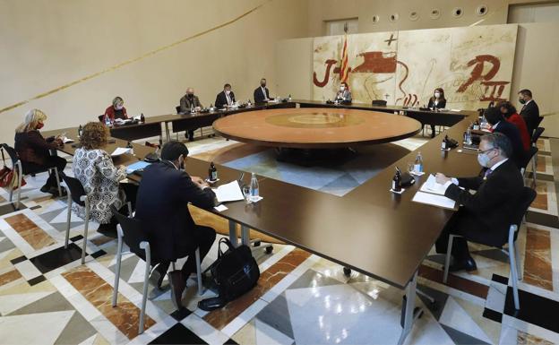 ERC y Junts chocan en el reparto de poder y el plan soberanista