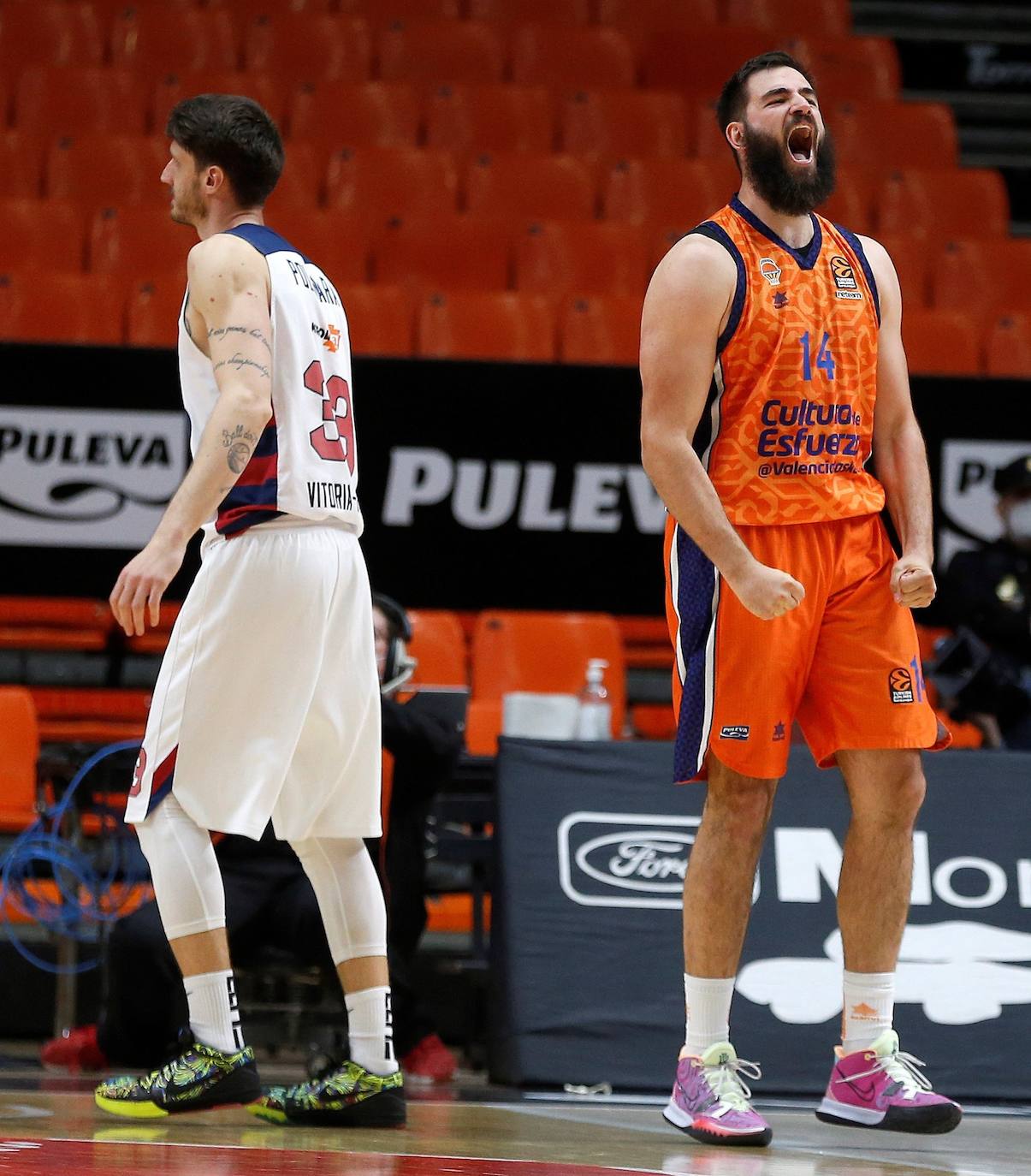 Las mejores imágenes del Valencia Basket-Baskonia