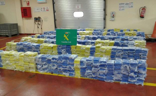 Cuatro detenidos en Valencia por intentar secuestrar a un camionero para hacerse con más de 1.800 kilos de cocaína