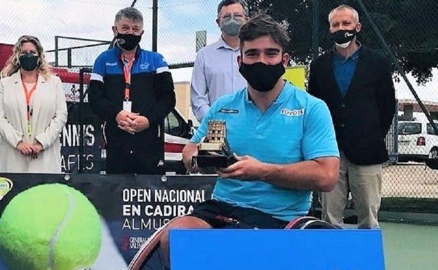 Martín de la Puente arrasa en el XXIII Open de Tenis en Silla de Ruedas de Almussafes