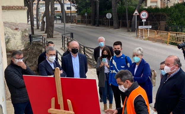 Carcaixent y Cogullada se acercan con una pasarela