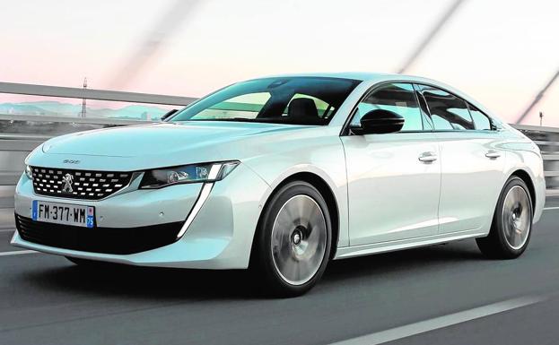 Peugeot 508 Hybrid: Electrificación para ejecutivos