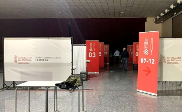 Carlet solicita a la conselleria de Sanidad que habilite el punto de vacunación de la ciudad