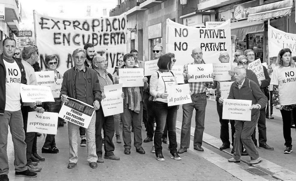 El Pativel se tambalea
