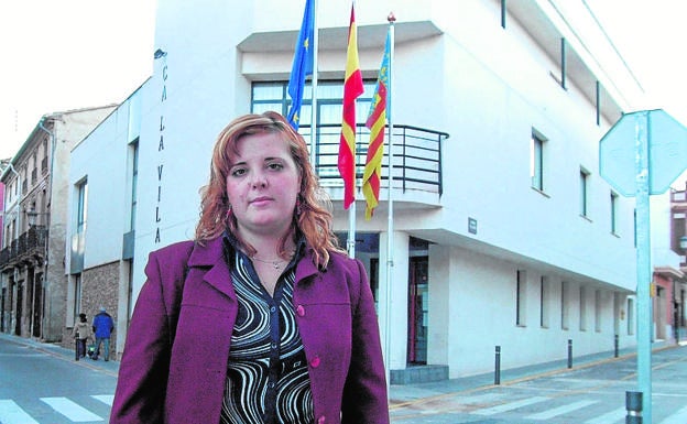 La alcaldesa que conducía ebria dice que cogió el coche para aparcarlo