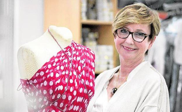 Isabel Sanchis: «En la Comunitat ha habido épocas mejores para la moda»