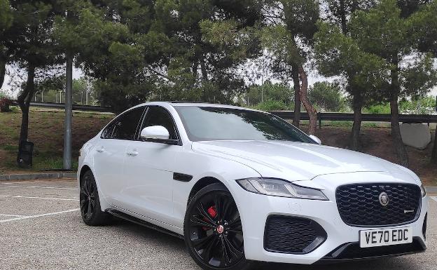 Jaguar XF 2021: un toque más tecnológico y refinado