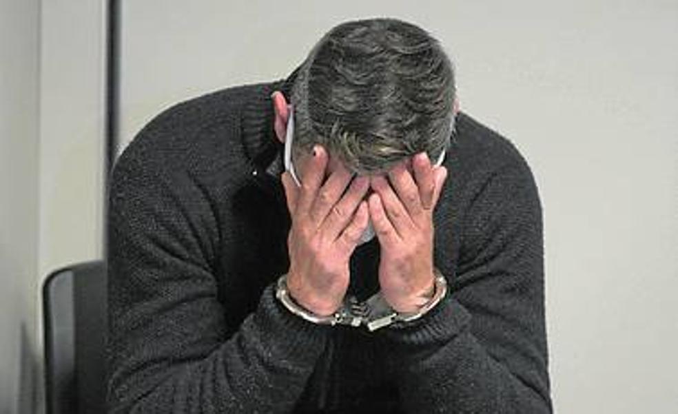 El acusado de asesinar a un amigo en Ontinyent dice que actuó bajo los efectos de las drogas