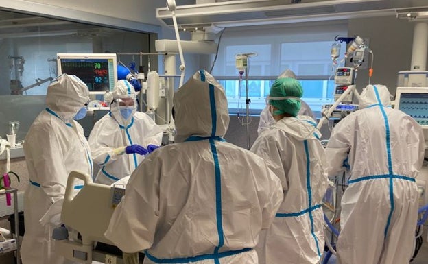 La UCI de Gandia se queda sin pacientes covid por primera vez desde que arrancó la pandemia