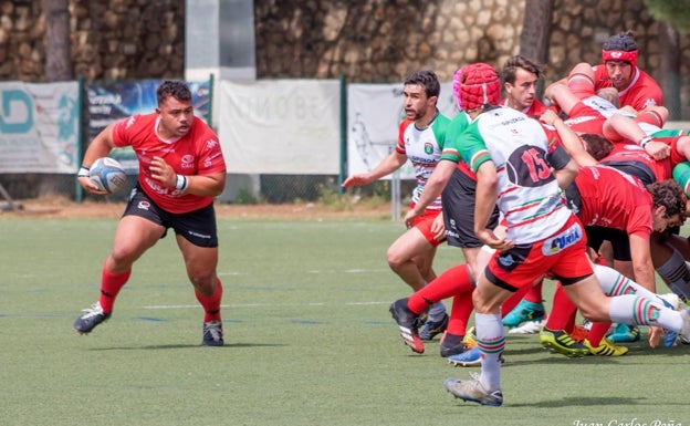 El CAU blinda a su 'All Black'