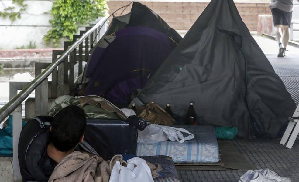 Valencia anuncia ahora un albergue tras el aumento de mendigos por la pandemia