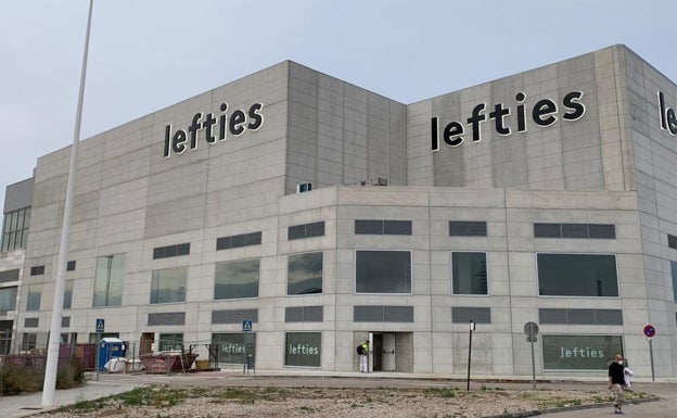 Lefties, el nuevo espacio en el Centro Comercial l'Epicentre de Sagunto