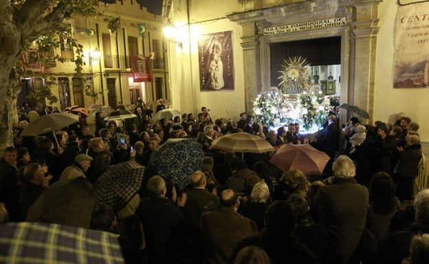 El Consell mantiene la prohibición de procesiones y eventos en las calles